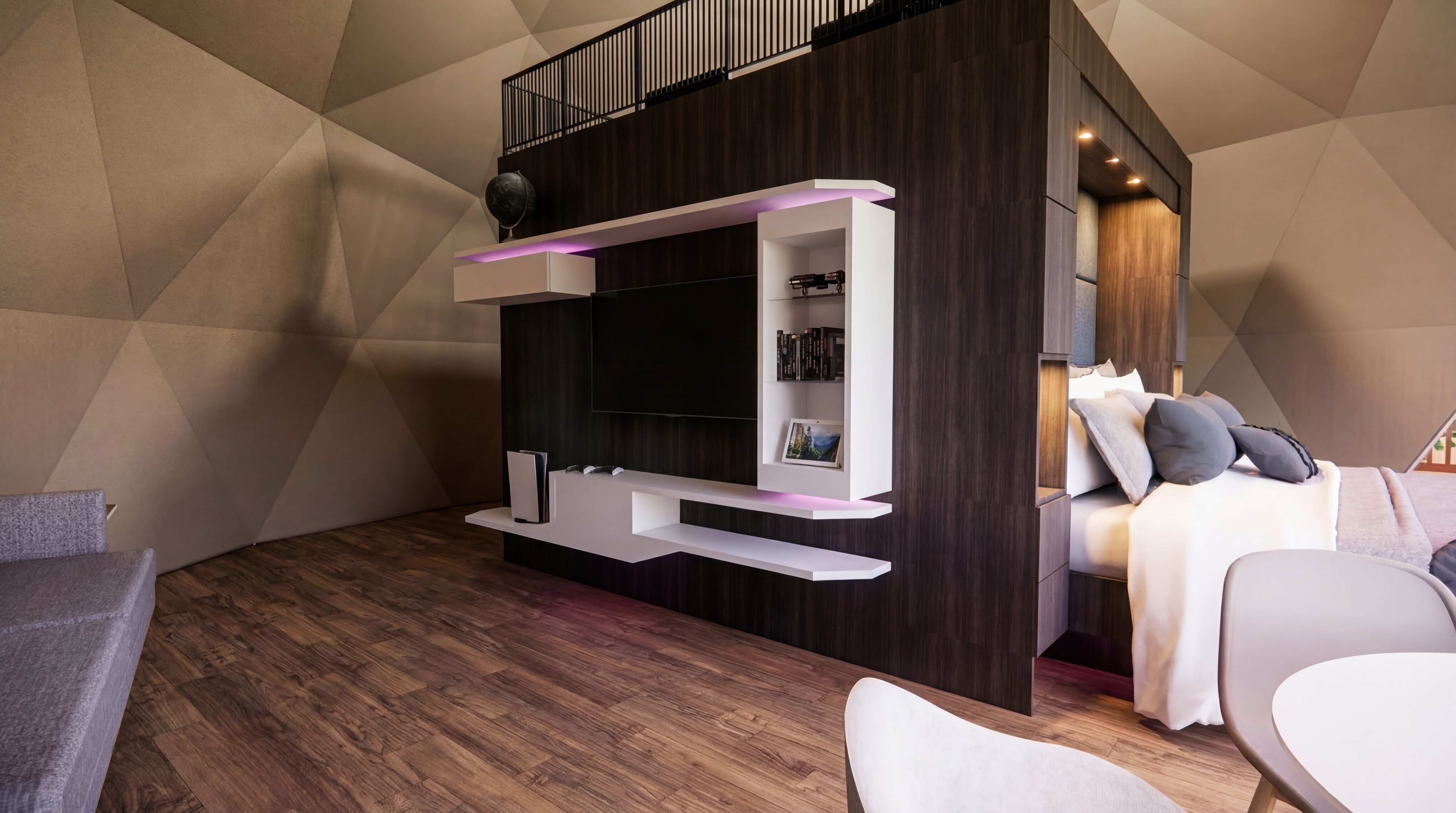 Moon Station Resort gallery image 3